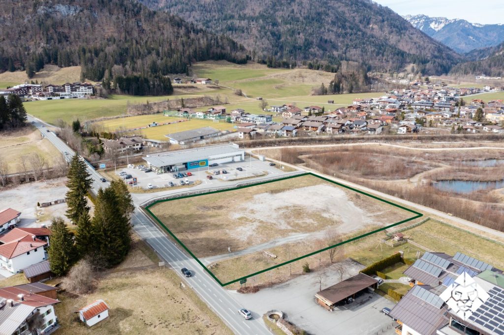 Toplage an der B172: Flexibles Baurecht für Gewerbe und Produktion in Kössen – Foto 4