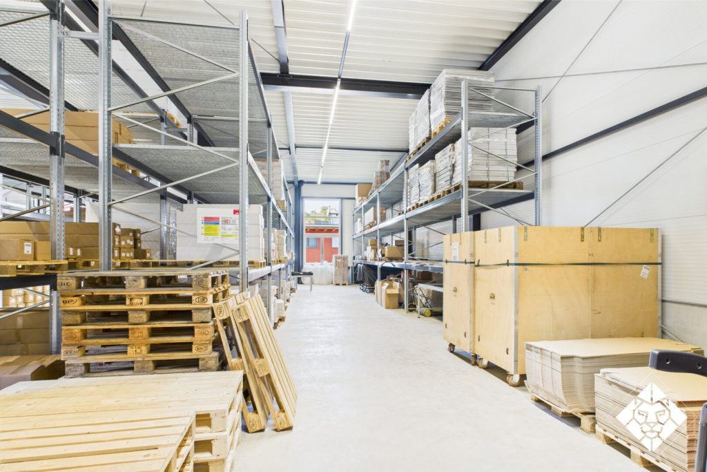 Modernes Palettenlager inklusive Handlingservice mit optimaler Verkehrsanbindung zu mieten – Foto 2