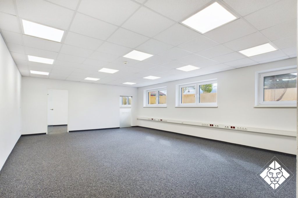 Moderne Gewerbefläche: Flexibles Büro, Praxis oder Lagerraum in Top-Lage – Foto 3
