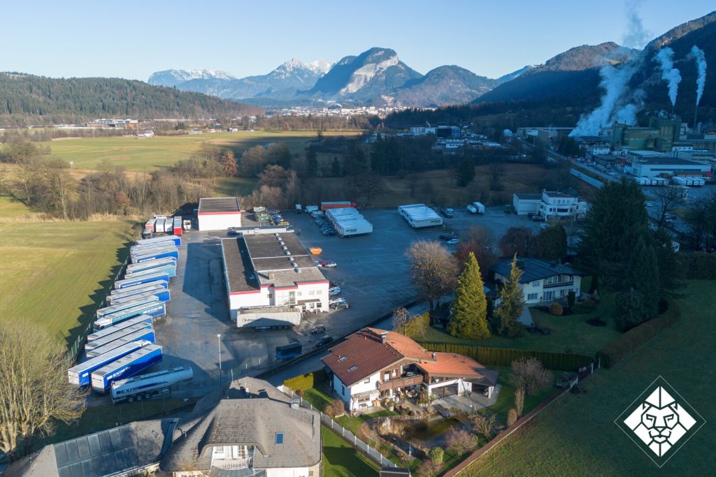 Großflächige Industrie- und Gewerbeliegenschaft mit umfassender Betriebsanlagengenehmigung in Top-Lage nahe der A12 – Foto 2