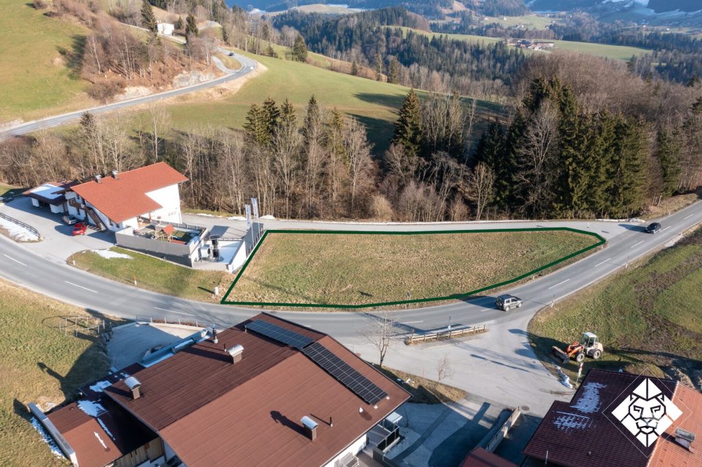 Gewidmetes Gewerbegrundstück am Niederndorferberg mit Panoramablick – Foto 4