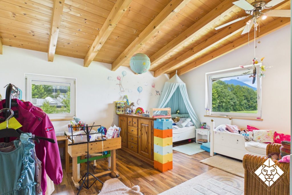 Traumhafte Penthousewohnung mit weitläufiger Sonnenterasse und Garten zur Miete – Foto 5
