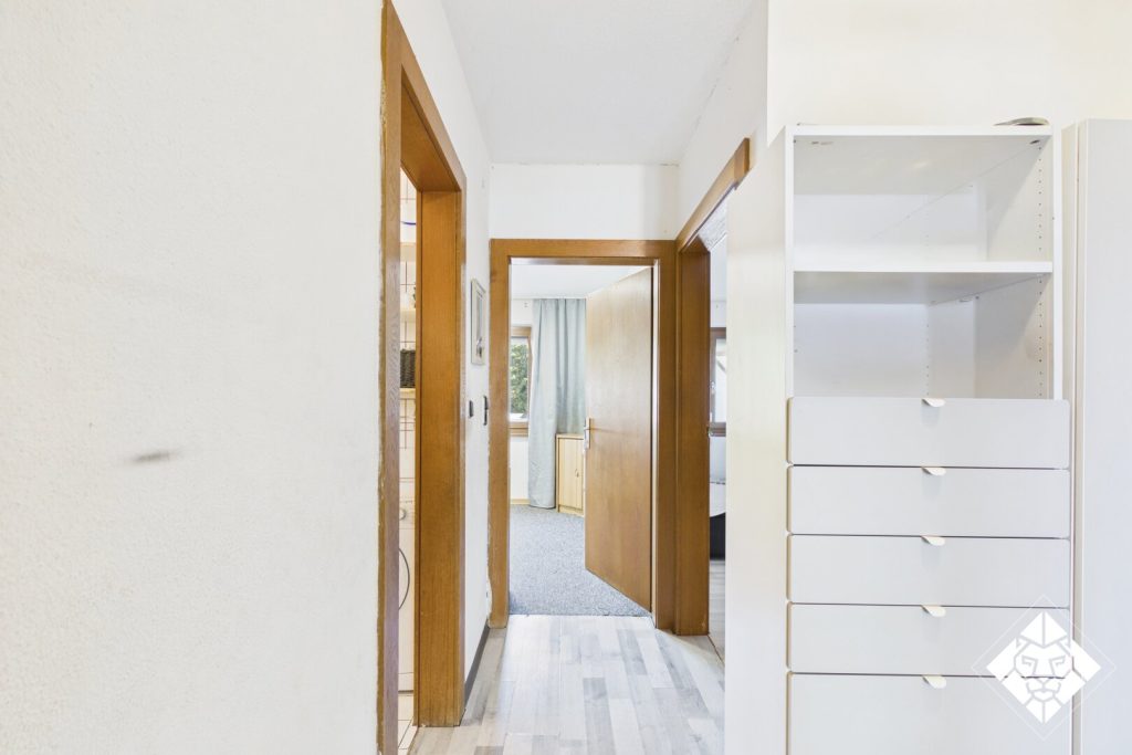 Gemütlichkeit trifft Potenzial: Wohnung in Zentraler Lage mit Kachelofen zu kaufen! – Foto 4