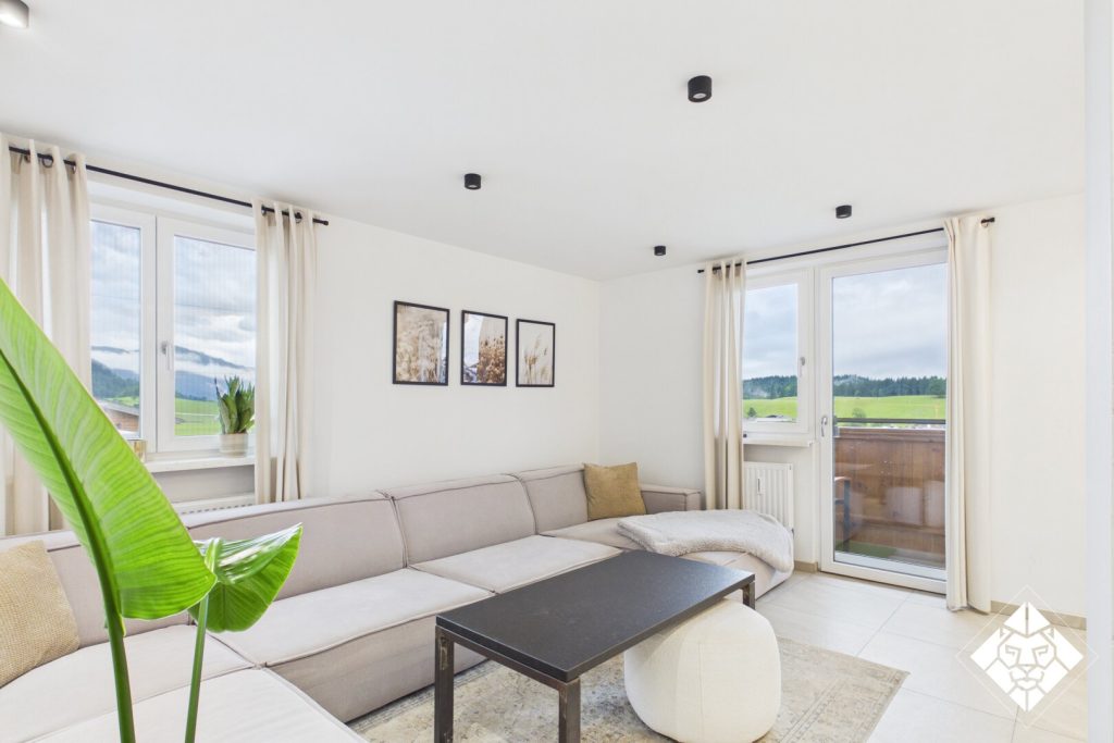 Neues Zuhause mit Bergpanorama: 85 m² kernsaniert in Bad Häring zu kaufen – Foto 2